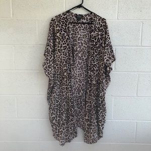 Leopard print duster